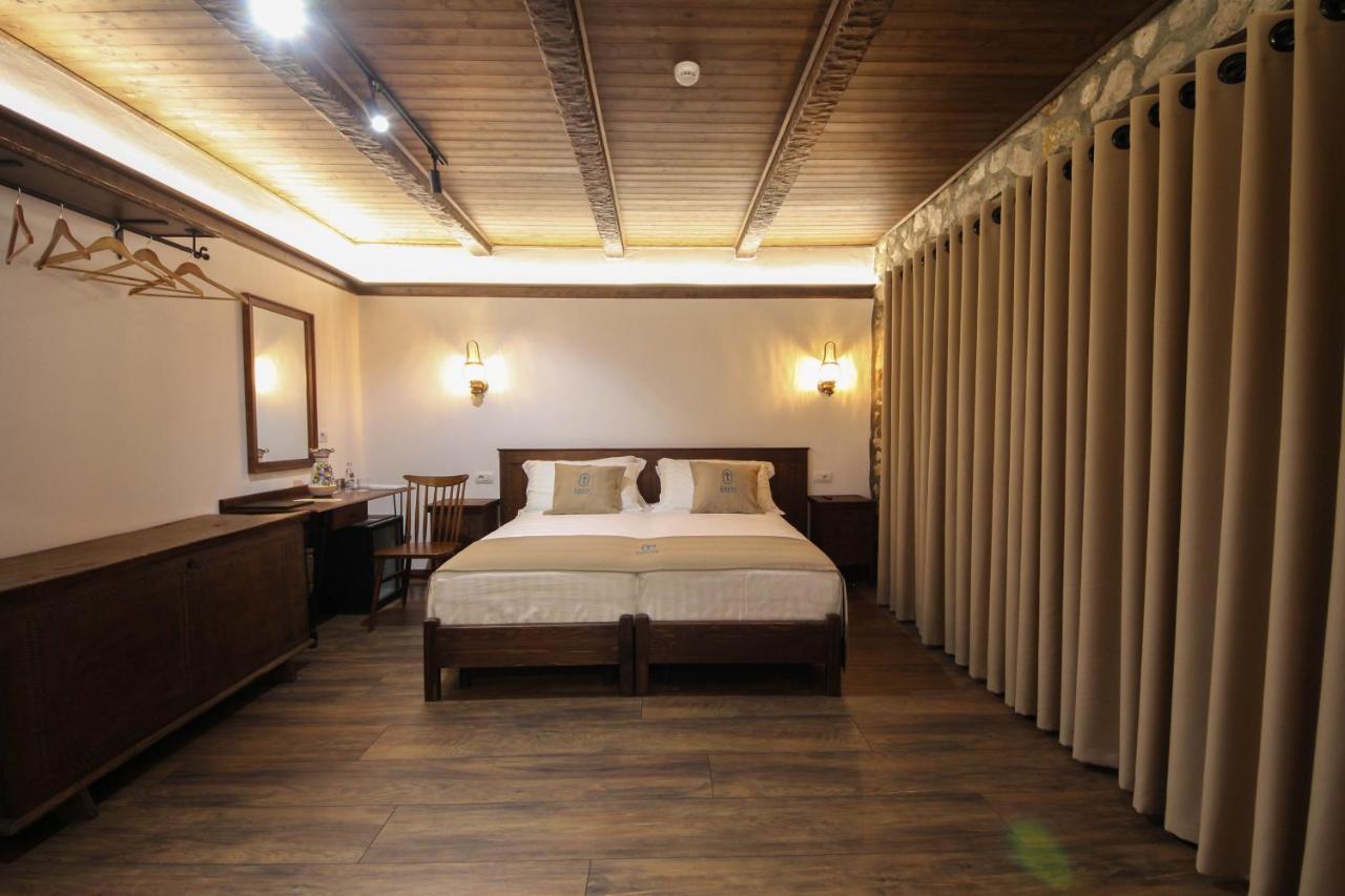 Kruja Albergo Diffuso , Inside Kruja Castle エクステリア 写真