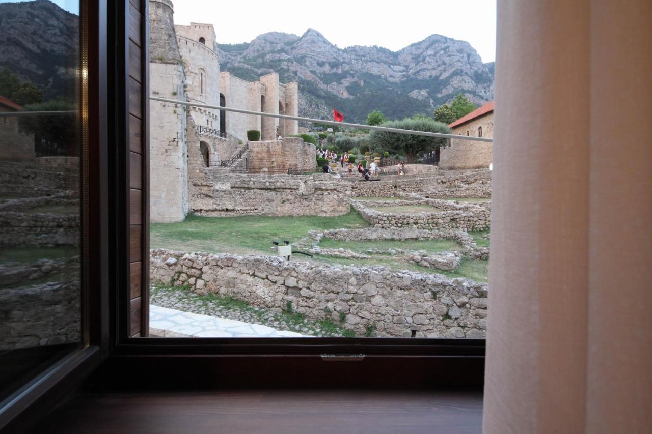 Kruja Albergo Diffuso , Inside Kruja Castle エクステリア 写真
