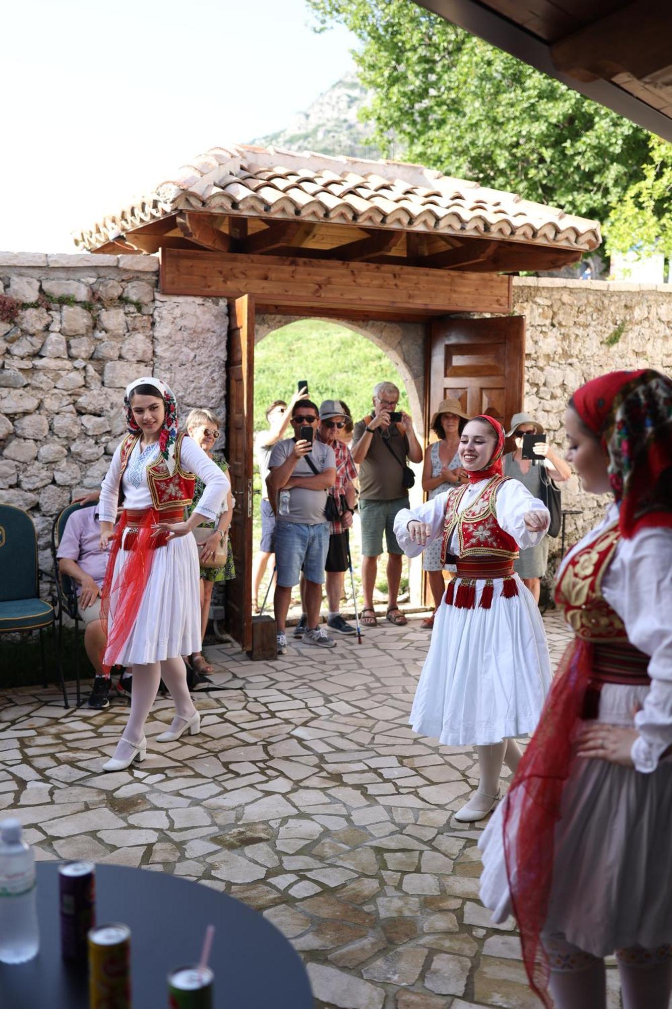 Kruja Albergo Diffuso , Inside Kruja Castle エクステリア 写真