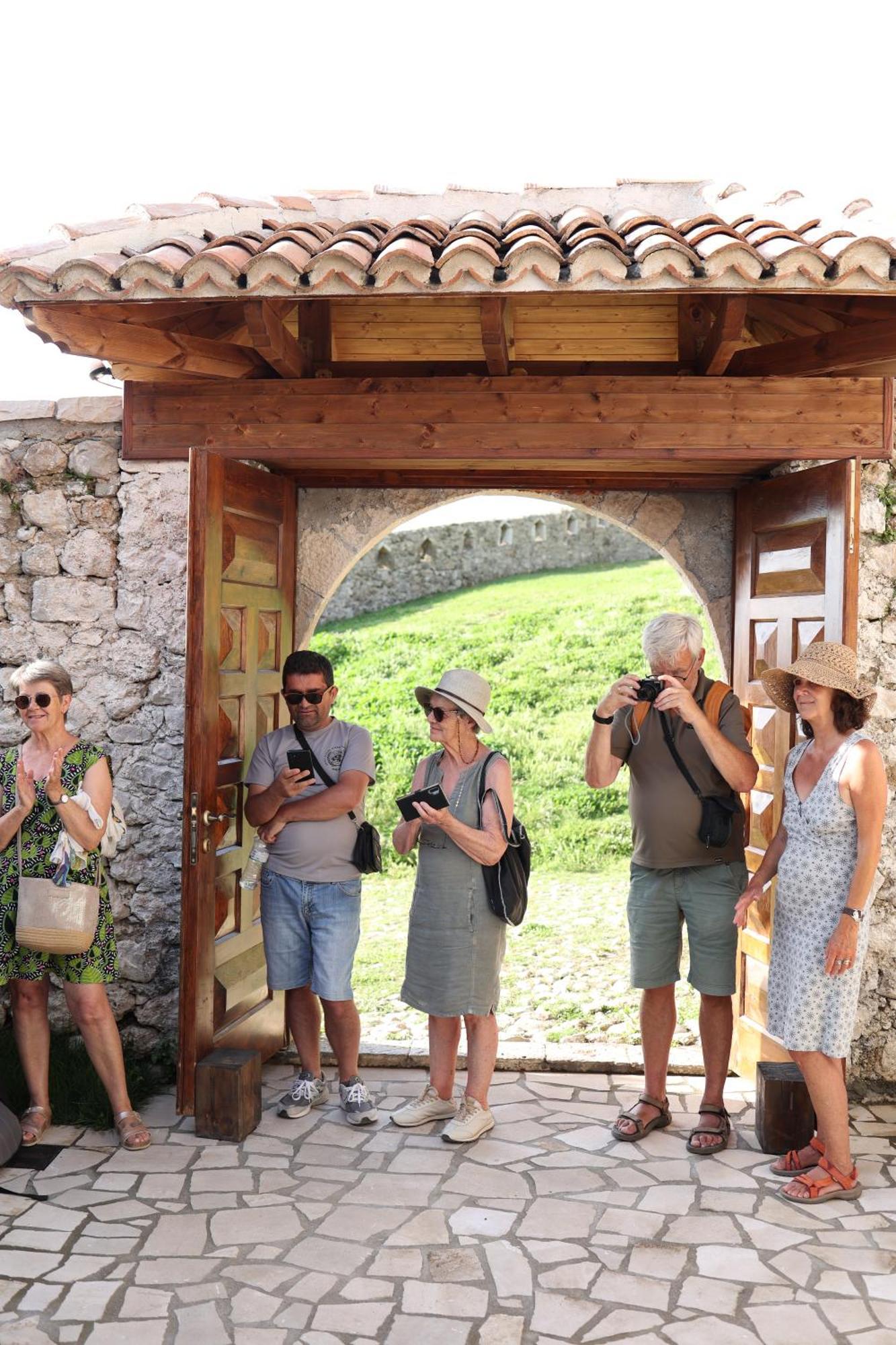 Kruja Albergo Diffuso , Inside Kruja Castle エクステリア 写真