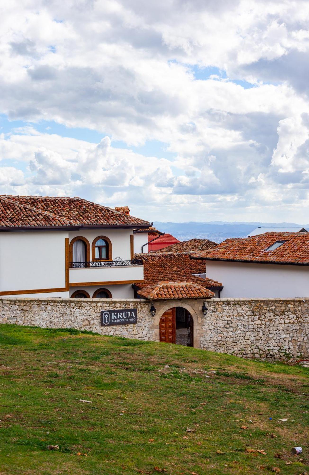 Kruja Albergo Diffuso , Inside Kruja Castle エクステリア 写真